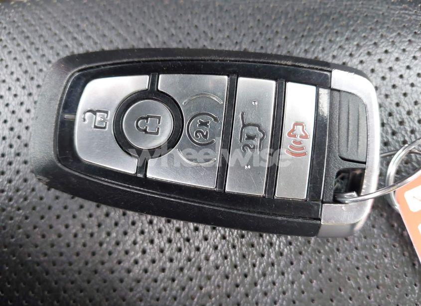 Photo 11 of 2020 Ford Escape TITANIUM (VIN 1FMCU9J90LUA49310)