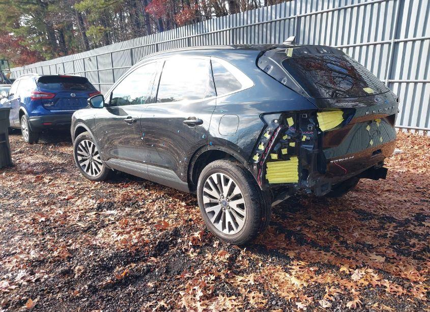 Photo 3 of 2020 Ford Escape TITANIUM (VIN 1FMCU9J90LUB93858)