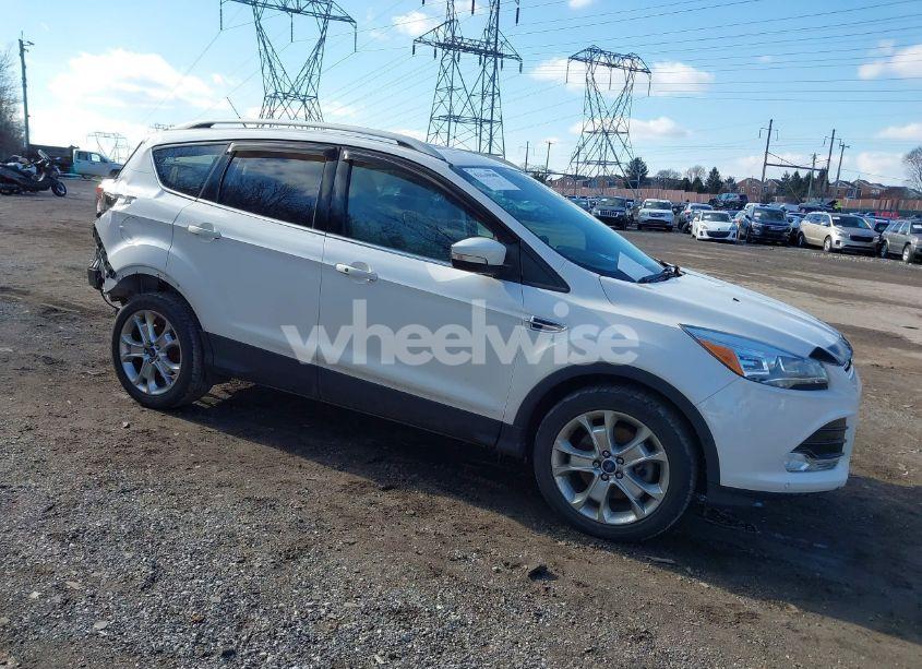 2014 Ford Escape TITANIUM (VIN 1FMCU9J91EUB38158) main photo
