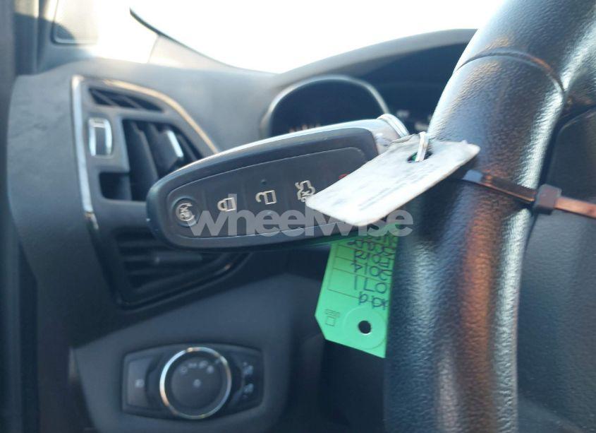 Photo 11 of 2014 Ford Escape TITANIUM (VIN 1FMCU9J91EUC07012)