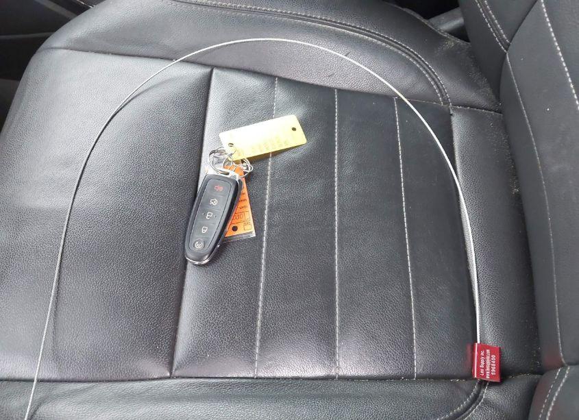 Photo 11 of 2014 Ford Escape TITANIUM (VIN 1FMCU9J91EUC26580)