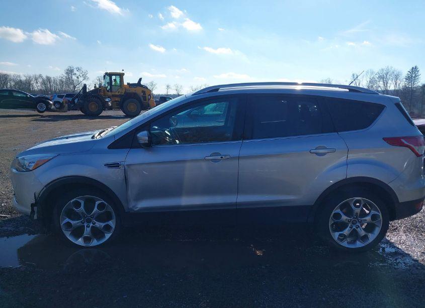 Photo 14 of 2015 Ford Escape TITANIUM (VIN 1FMCU9J91FUB26948)