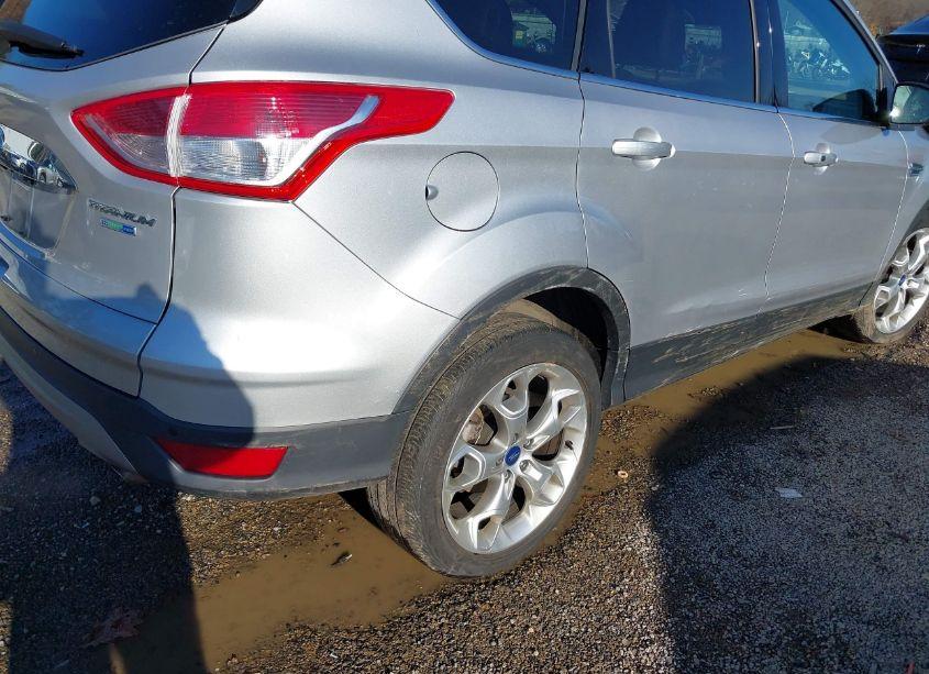Photo 18 of 2015 Ford Escape TITANIUM (VIN 1FMCU9J91FUB26948)
