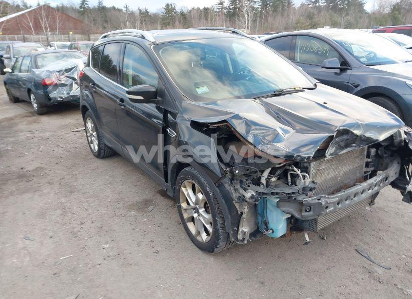 2015 Ford Escape TITANIUM (VIN 1FMCU9J91FUB86423) main photo