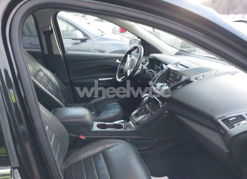 Photo 5 of 2015 Ford Escape TITANIUM (VIN 1FMCU9J91FUB86423)