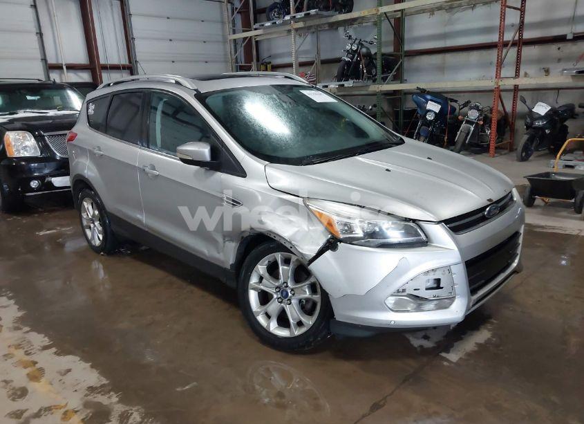 2015 Ford Escape TITANIUM (VIN 1FMCU9J91FUB92237) main photo