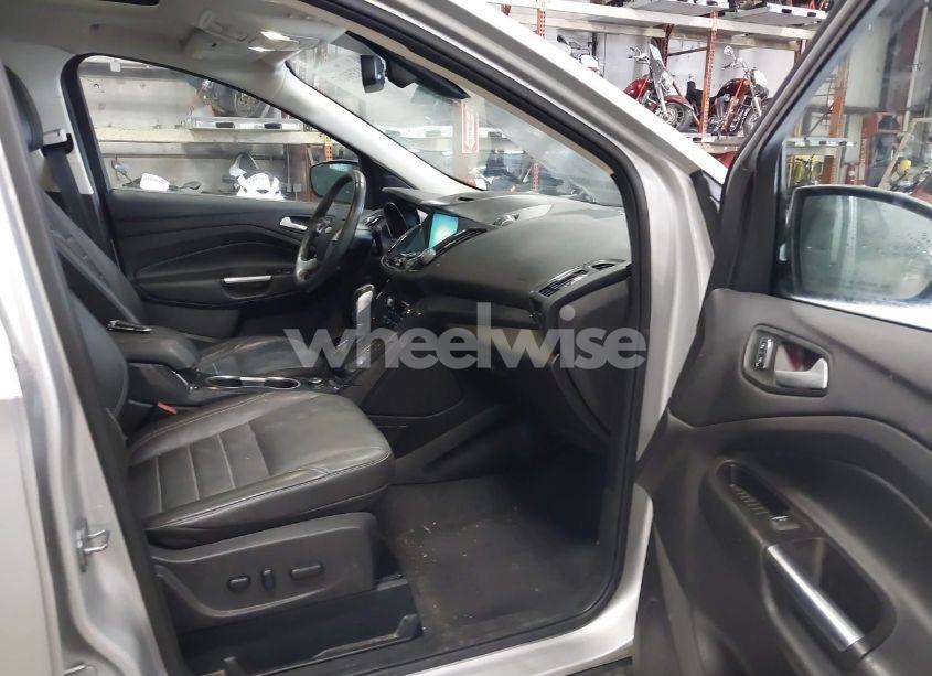 Photo 5 of 2015 Ford Escape TITANIUM (VIN 1FMCU9J91FUB92237)