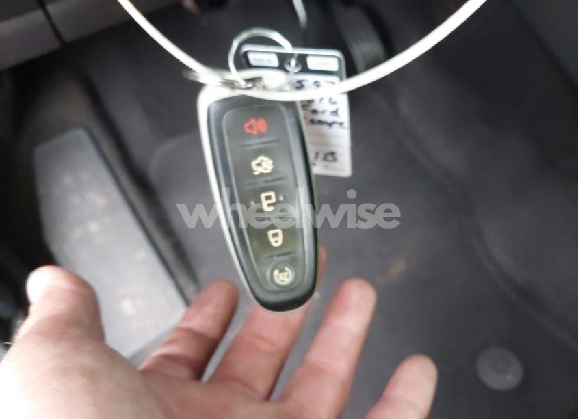 Photo 11 of 2016 Ford Escape TITANIUM (VIN 1FMCU9J91GUB04370)