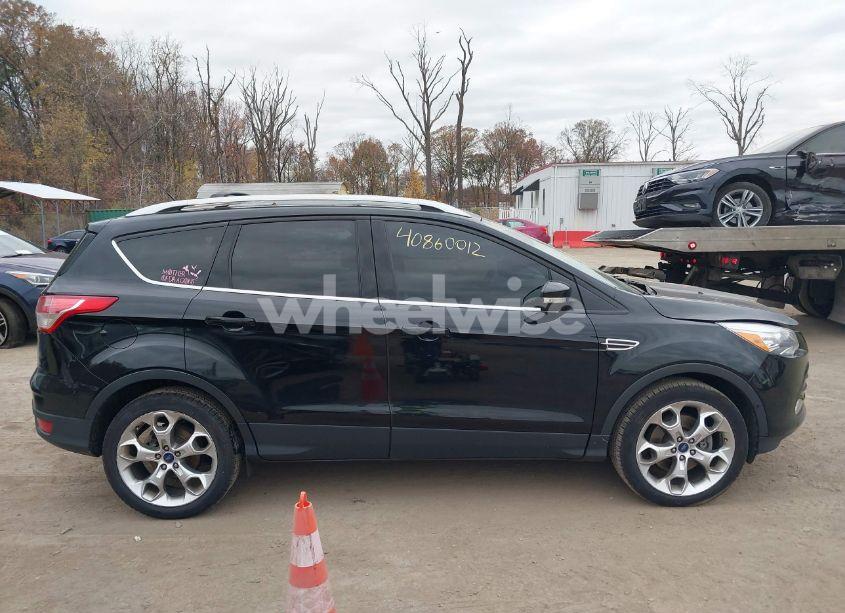 Photo 13 of 2016 Ford Escape TITANIUM (VIN 1FMCU9J91GUB04370)