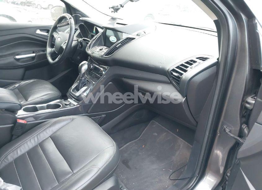 Photo 5 of 2016 Ford Escape TITANIUM (VIN 1FMCU9J91GUB12145)