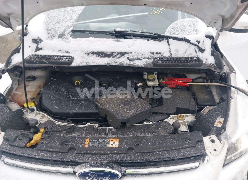 Photo 10 of 2016 Ford Escape TITANIUM (VIN 1FMCU9J91GUC71618)