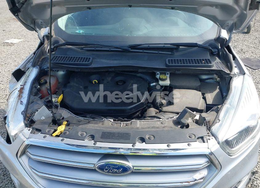 Photo 10 of 2017 Ford Escape TITANIUM (VIN 1FMCU9J91HUA32751)