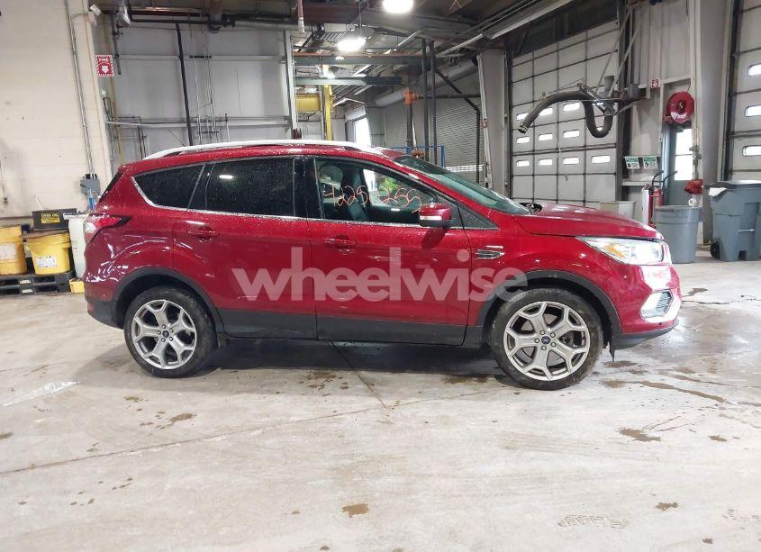 Photo 14 of 2017 Ford Escape TITANIUM (VIN 1FMCU9J91HUA33382)