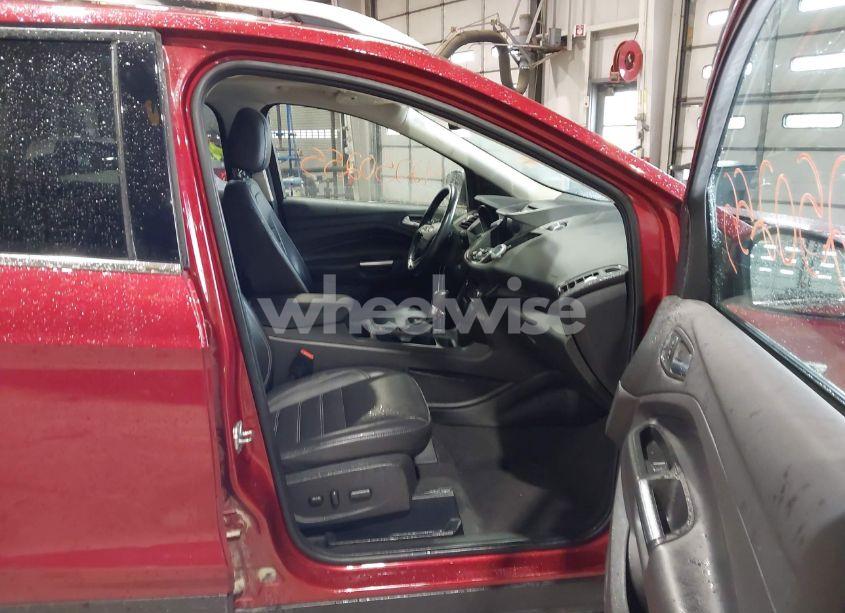 Photo 5 of 2017 Ford Escape TITANIUM (VIN 1FMCU9J91HUA33382)