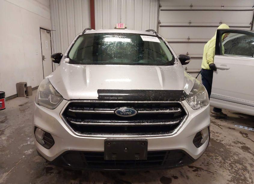 Photo 12 of 2017 Ford Escape TITANIUM (VIN 1FMCU9J91HUA81688)