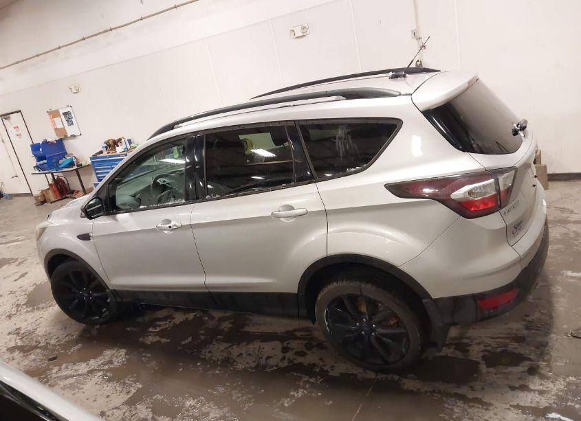 Photo 14 of 2017 Ford Escape TITANIUM (VIN 1FMCU9J91HUA81688)