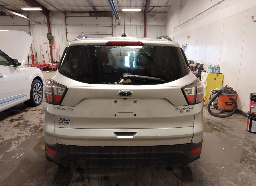 Photo 16 of 2017 Ford Escape TITANIUM (VIN 1FMCU9J91HUA81688)