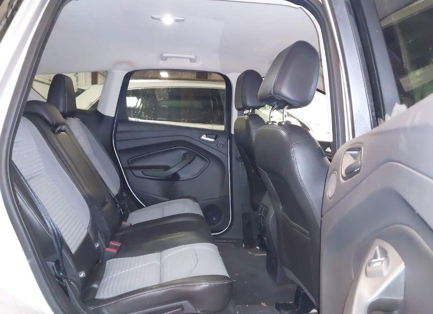 Photo 8 of 2017 Ford Escape TITANIUM (VIN 1FMCU9J91HUA81688)