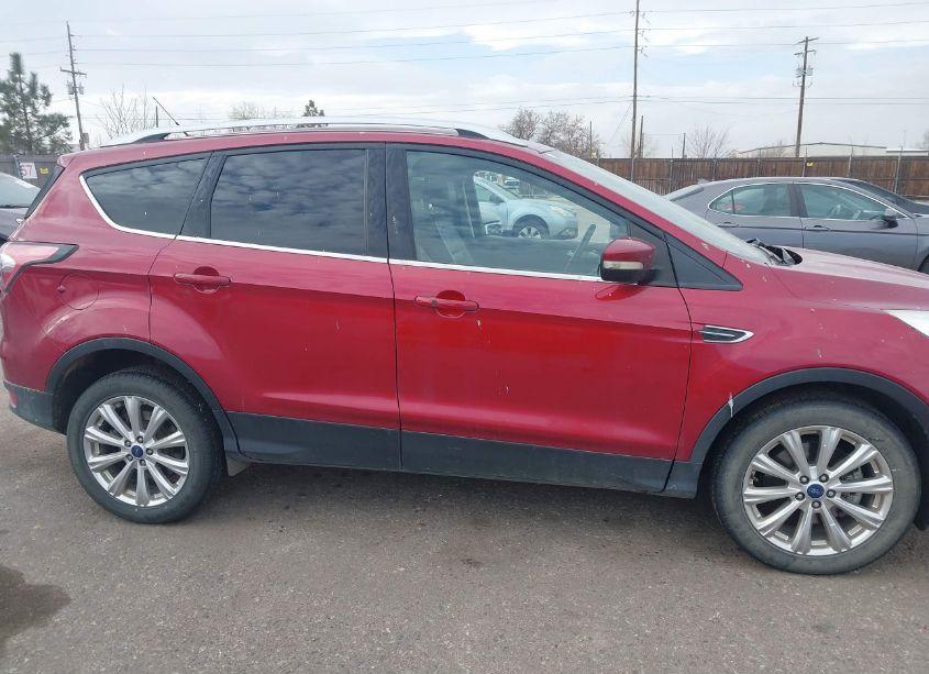 Photo 13 of 2017 Ford Escape TITANIUM (VIN 1FMCU9J91HUA94148)