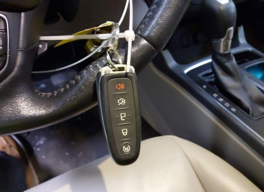 Photo 11 of 2017 Ford Escape TITANIUM (VIN 1FMCU9J91HUB51416)