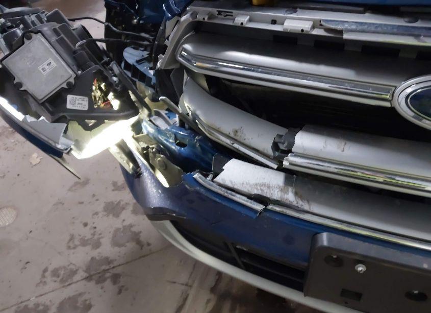 Photo 20 of 2017 Ford Escape TITANIUM (VIN 1FMCU9J91HUB51416)