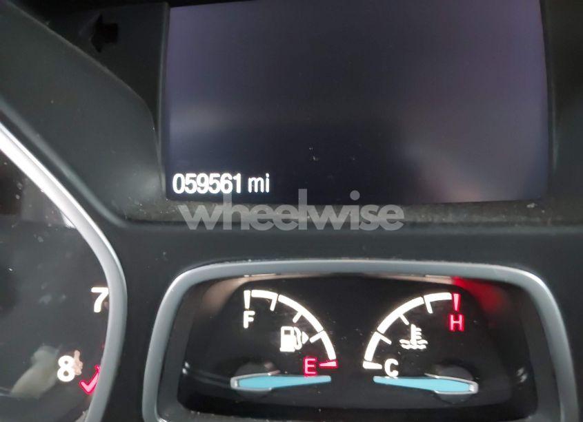 Photo 6 of 2017 Ford Escape TITANIUM (VIN 1FMCU9J91HUB74825)