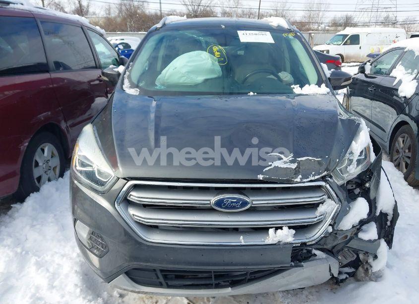 Photo 12 of 2017 Ford Escape TITANIUM (VIN 1FMCU9J91HUB76736)