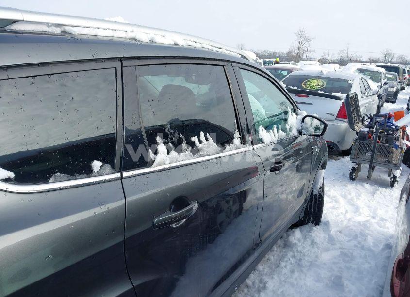 Photo 13 of 2017 Ford Escape TITANIUM (VIN 1FMCU9J91HUB76736)