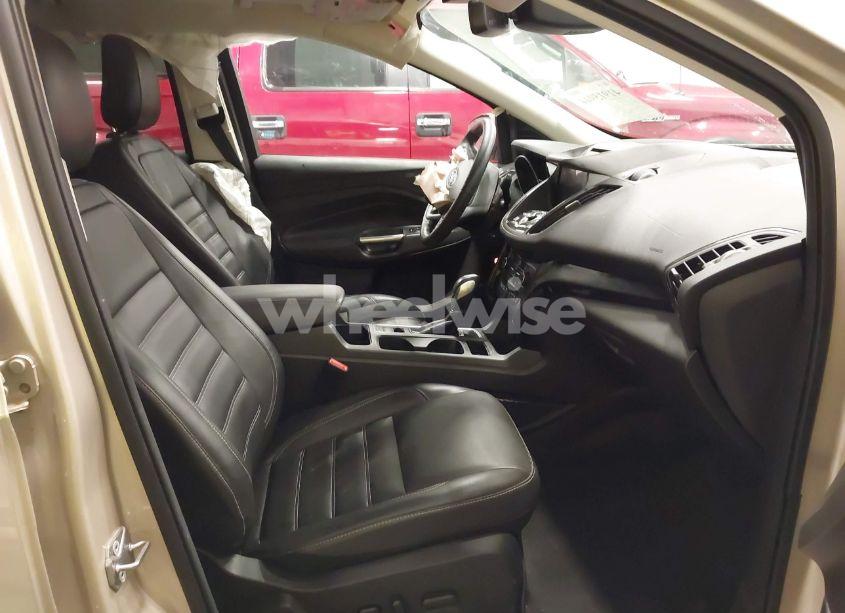 Photo 5 of 2018 Ford Escape TITANIUM (VIN 1FMCU9J91JUA06236)