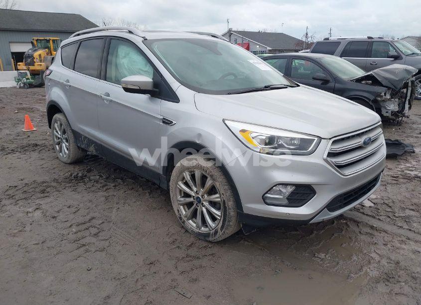 2018 Ford Escape TITANIUM (VIN 1FMCU9J91JUA20766) main photo