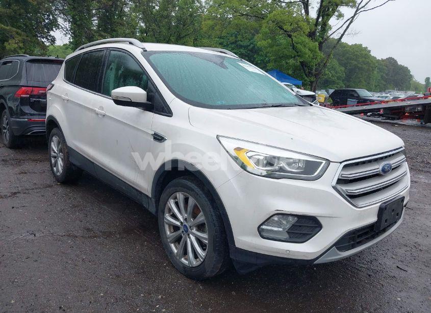 2018 Ford Escape TITANIUM (VIN 1FMCU9J91JUA61866) main photo