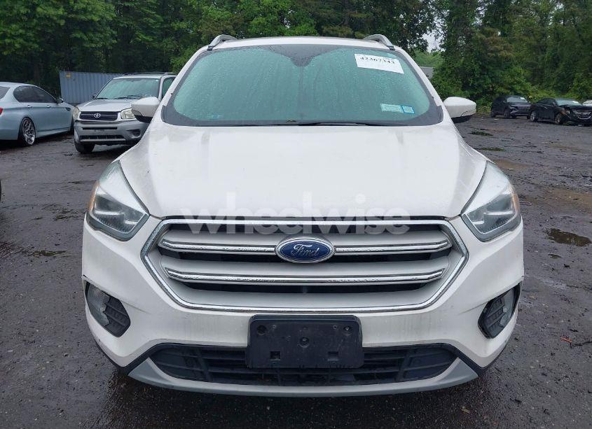 Photo 12 of 2018 Ford Escape TITANIUM (VIN 1FMCU9J91JUA61866)