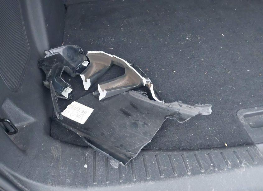 Photo 12 of 2018 Ford Escape TITANIUM (VIN 1FMCU9J91JUC64160)