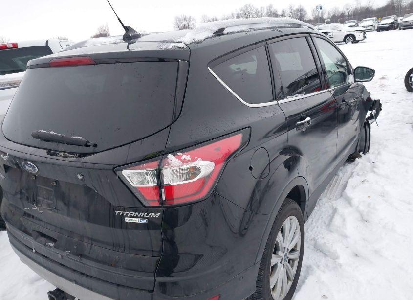 Photo 4 of 2018 Ford Escape TITANIUM (VIN 1FMCU9J91JUC64160)