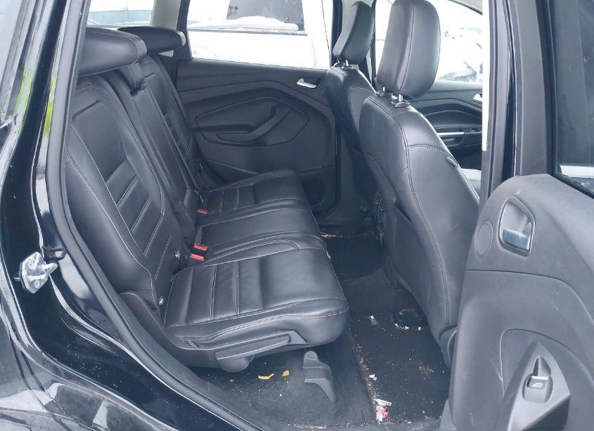 Photo 8 of 2018 Ford Escape TITANIUM (VIN 1FMCU9J91JUC64160)