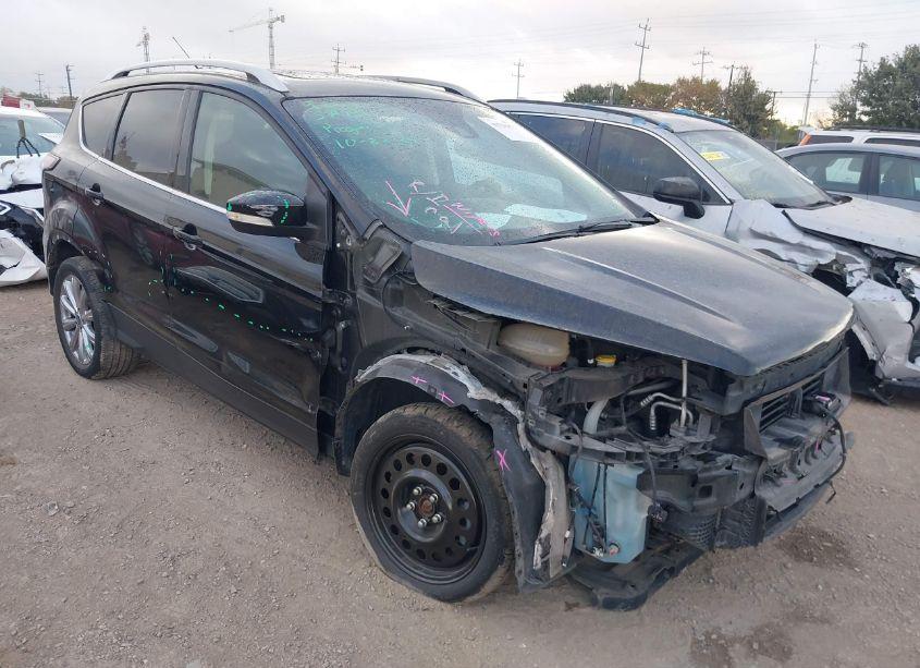2018 Ford Escape TITANIUM (VIN 1FMCU9J91JUD28231) main photo