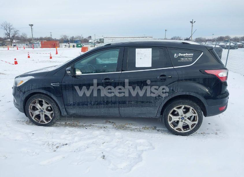 Photo 14 of 2018 Ford Escape TITANIUM (VIN 1FMCU9J91JUD34675)