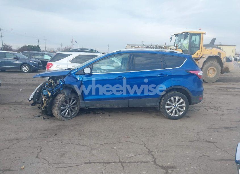 Photo 13 of 2018 Ford Escape TITANIUM (VIN 1FMCU9J91JUD57292)