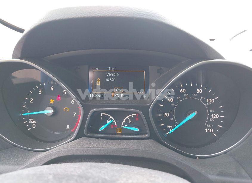 Photo 7 of 2019 Ford Escape (VIN 1FMCU9J91KUA43093)