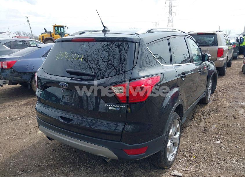 Photo 4 of 2019 Ford Escape TITANIUM (VIN 1FMCU9J91KUC42161)