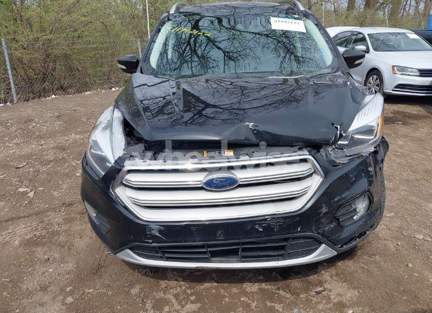 Photo 6 of 2019 Ford Escape TITANIUM (VIN 1FMCU9J91KUC42161)