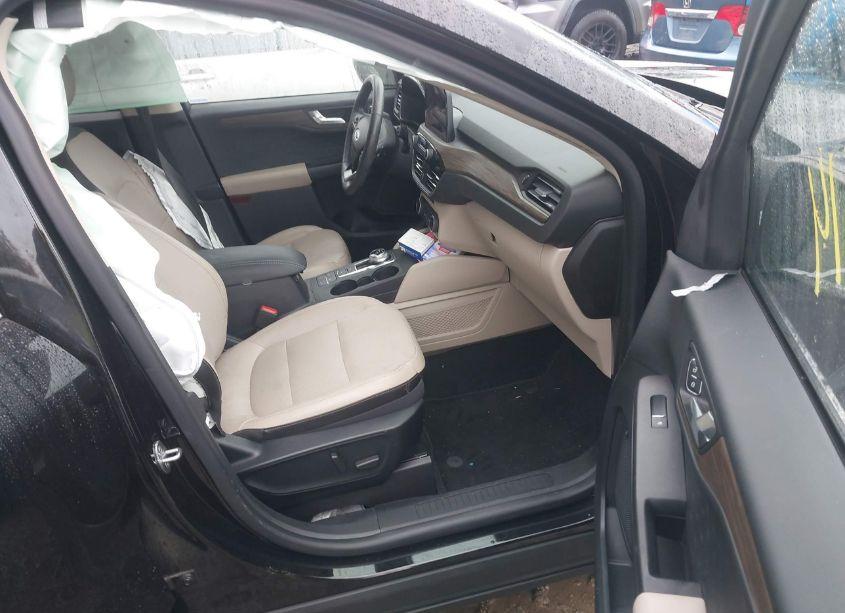 Photo 5 of 2020 Ford Escape TITANIUM (VIN 1FMCU9J91LUA28594)