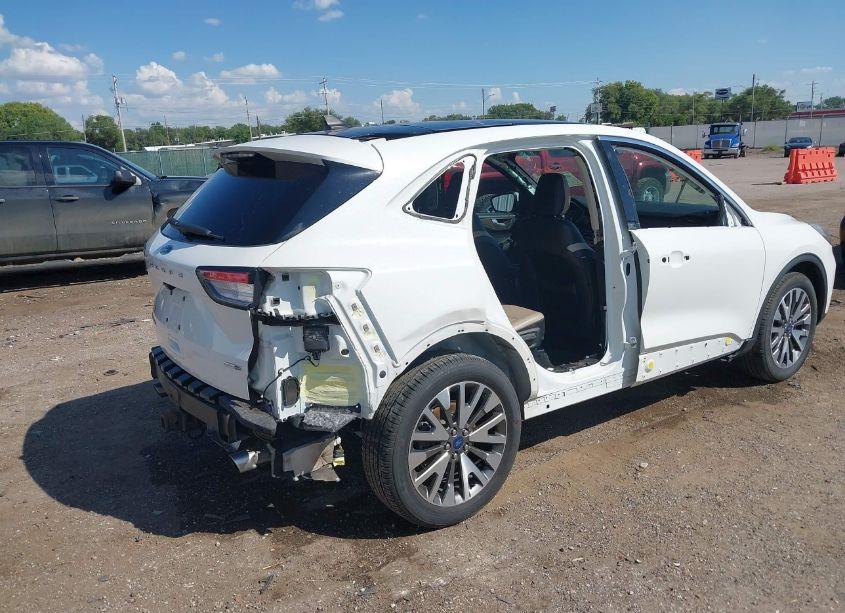 Photo 4 of 2020 Ford Escape TITANIUM (VIN 1FMCU9J91LUB48959)