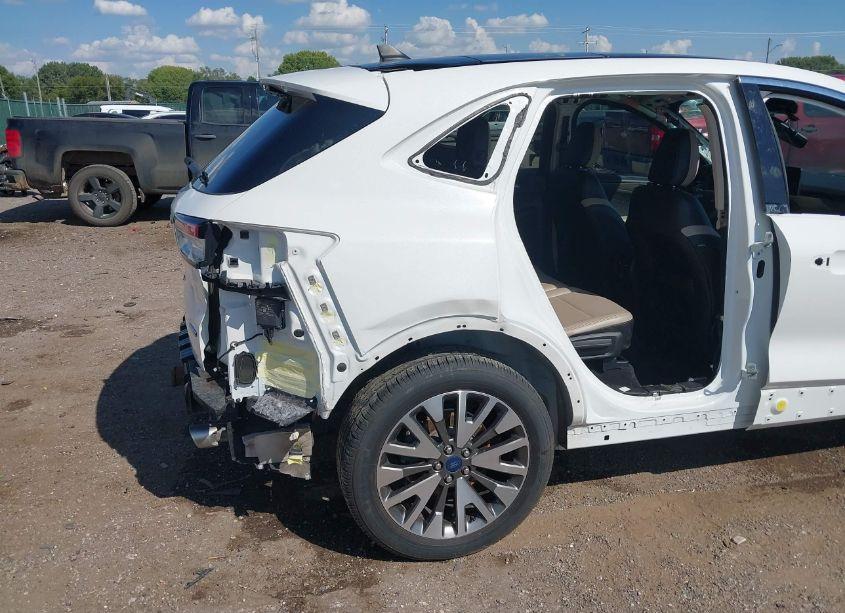 Photo 6 of 2020 Ford Escape TITANIUM (VIN 1FMCU9J91LUB48959)