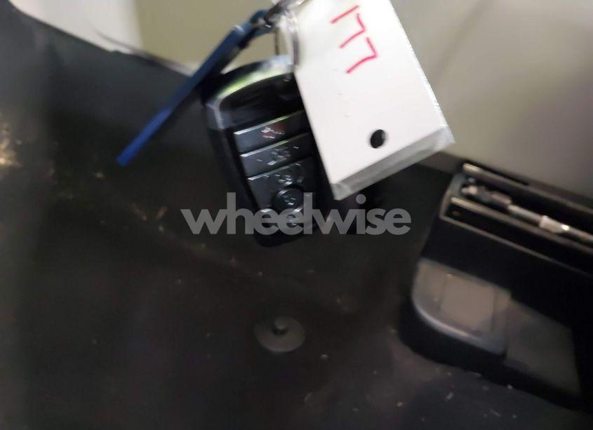 Photo 11 of 2020 Ford Escape TITANIUM (VIN 1FMCU9J91LUC63481)