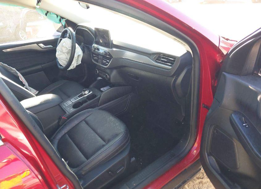 Photo 5 of 2022 Ford Escape TITANIUM (VIN 1FMCU9J91NUA34186)