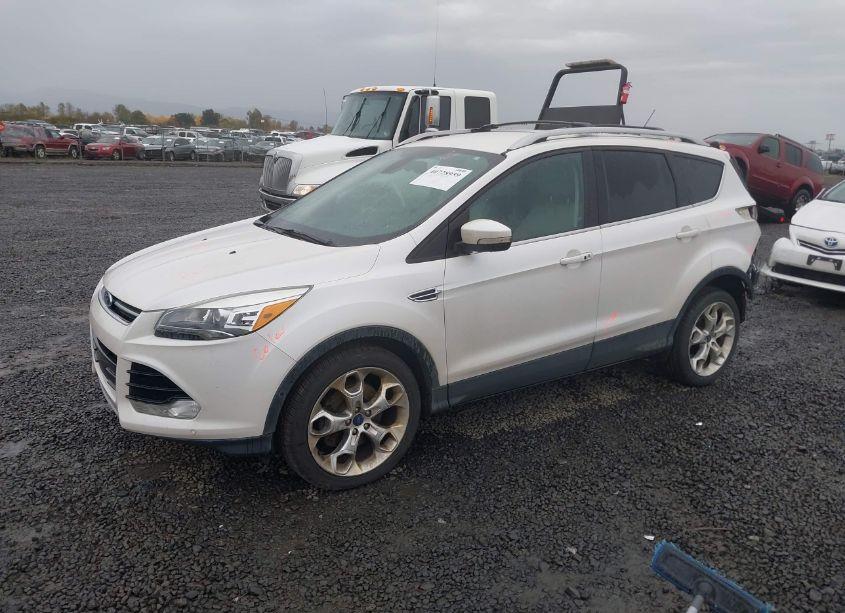 Photo 2 of 2014 Ford Escape TITANIUM (VIN 1FMCU9J92EUA61428)