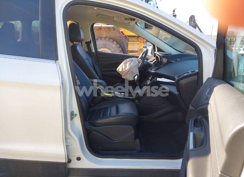 Photo 5 of 2014 Ford Escape TITANIUM (VIN 1FMCU9J92EUB20302)