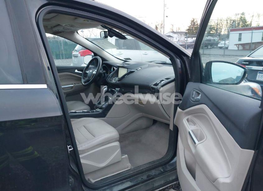 Photo 5 of 2014 Ford Escape TITANIUM (VIN 1FMCU9J92EUC43629)