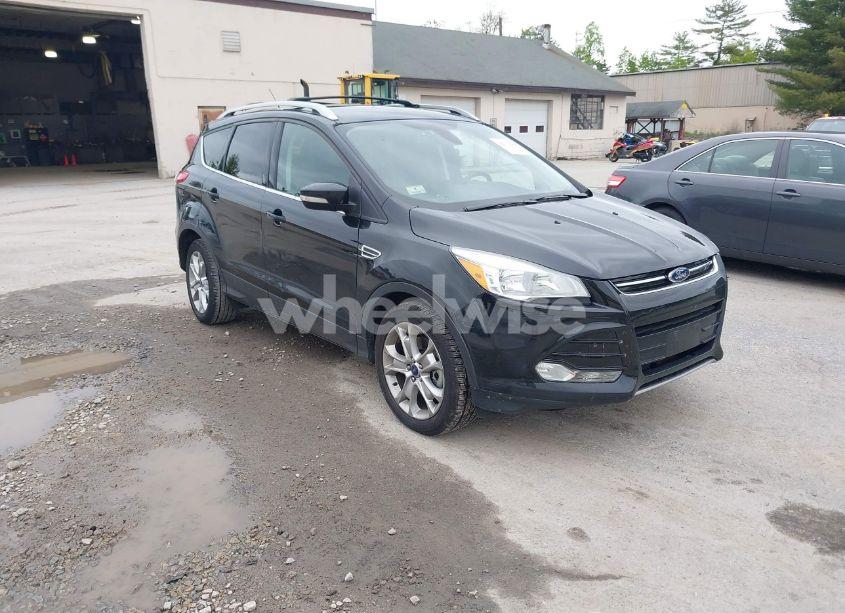 2014 Ford Escape TITANIUM (VIN 1FMCU9J92EUE31504) main photo